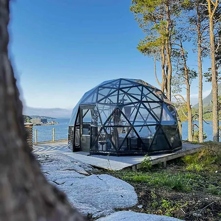 A Little Corner Of Paradise Glamping *