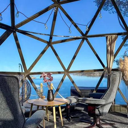 A Little Corner Of Paradise Glamping *